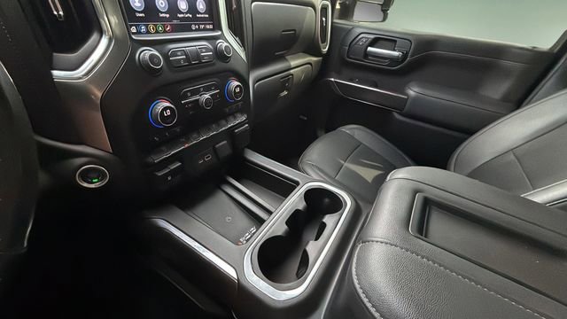 Used 2022 Chevrolet Silverado 2500 LTZ w/ LTZ Plus Package image 15