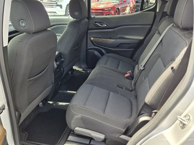 Used 2020 GMC Acadia SLE image 11