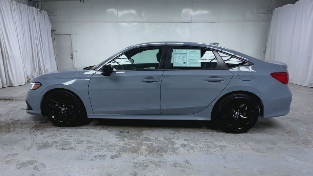 Used 2024 Honda Civic Sport image 5