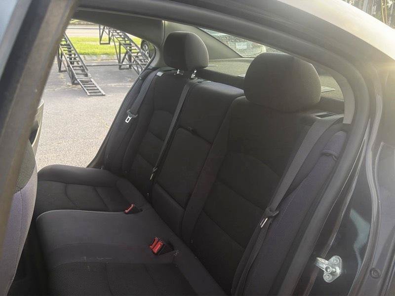 Used 2014 Chevrolet Cruze LT FWD image 15