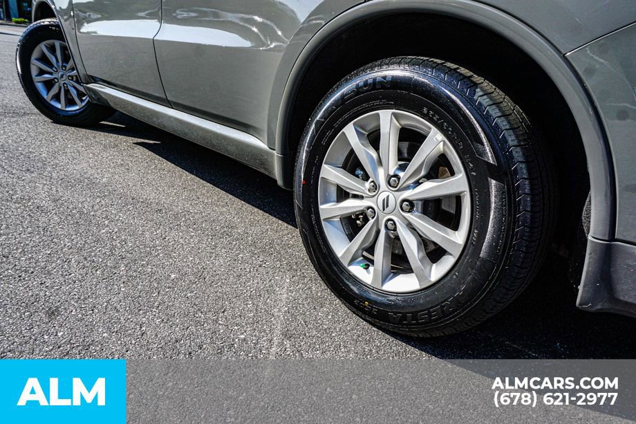 Used 2025 Dodge Durango GT RWD image 17