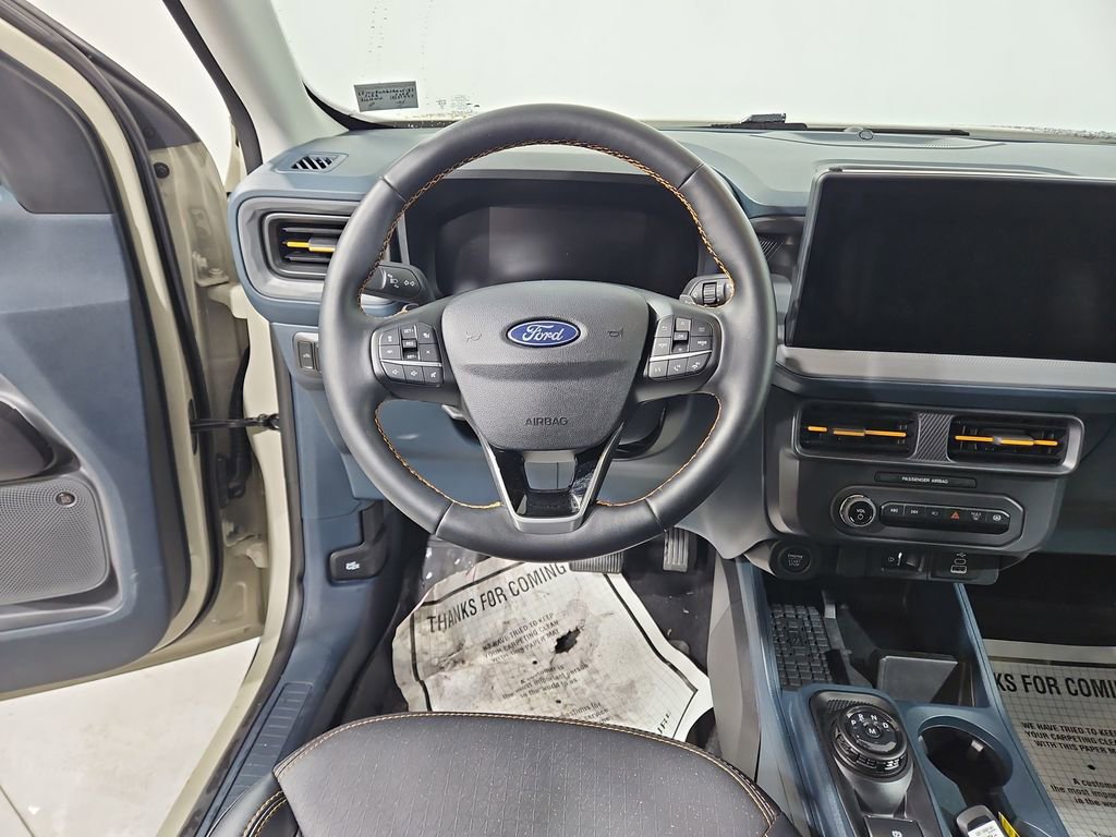 Used 2025 Ford Maverick Tremor image 14