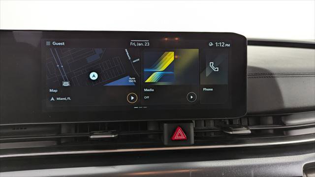 Used 2025 Kia Carnival LXS image 29