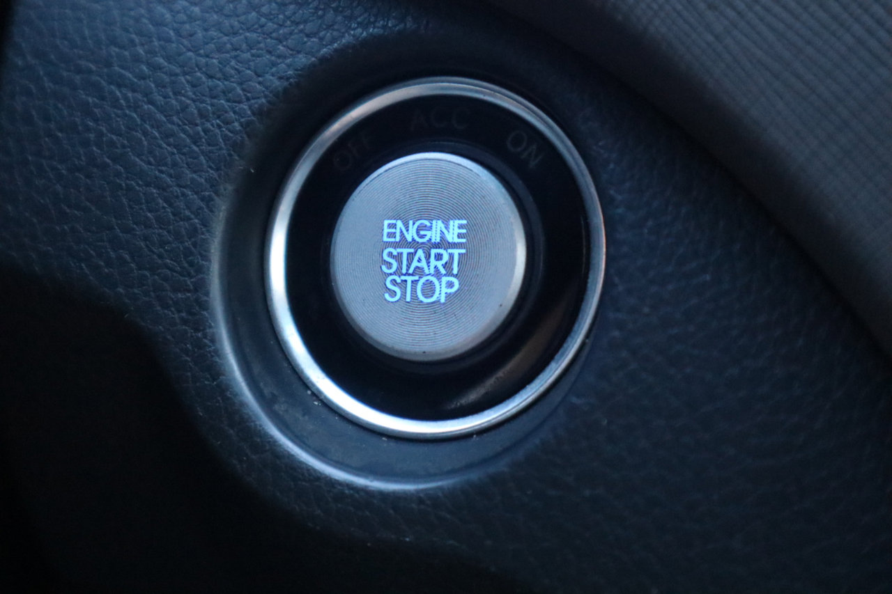 Used 2017 Hyundai Santa Fe AWD w/ SE Ultimate Tech Package 03 image 74