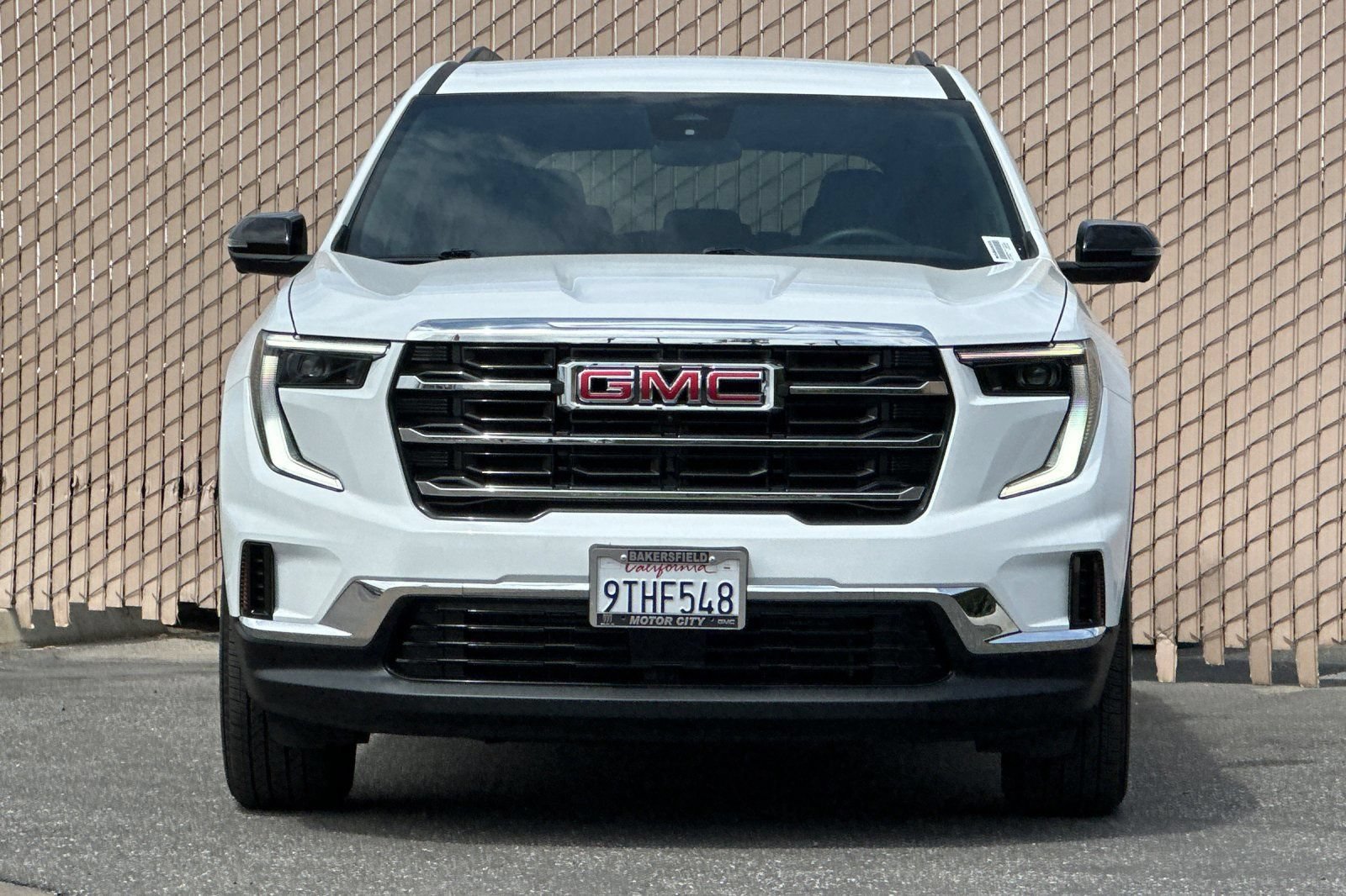 Certified 2025 GMC Acadia Elevation FWD image 9