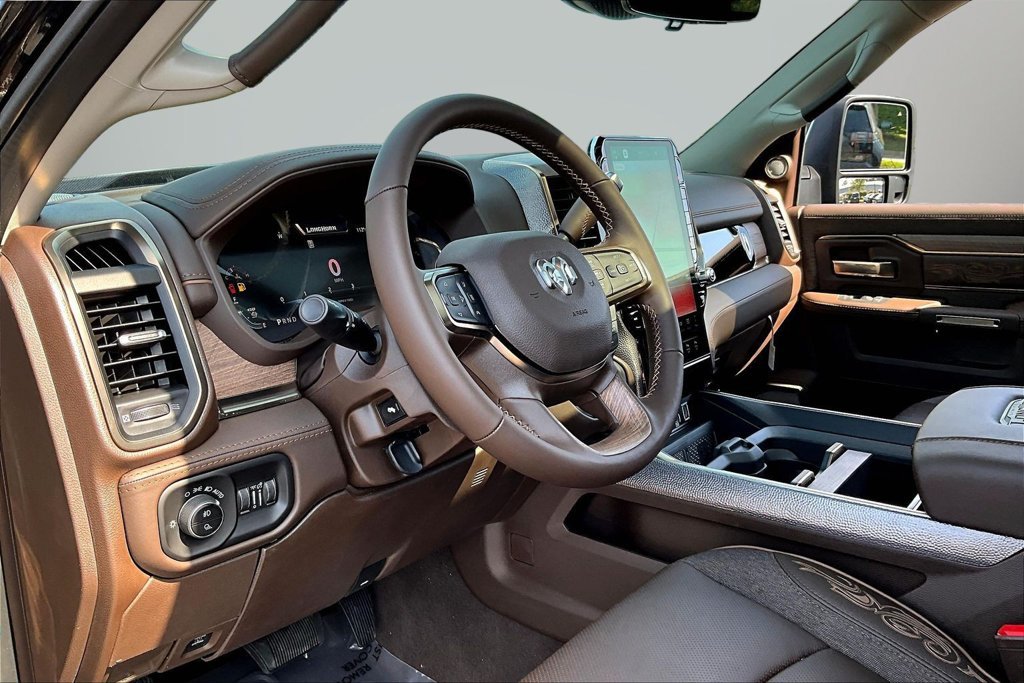 New 2026 RAM 2500 Limited AWD/4WD image 7