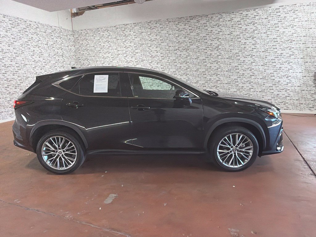Used 2023 Lexus NX 350 AWD w/ Vision Package image 8