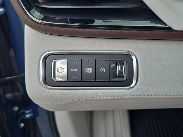 New 2026 Buick Enclave Avenir FWD image 26