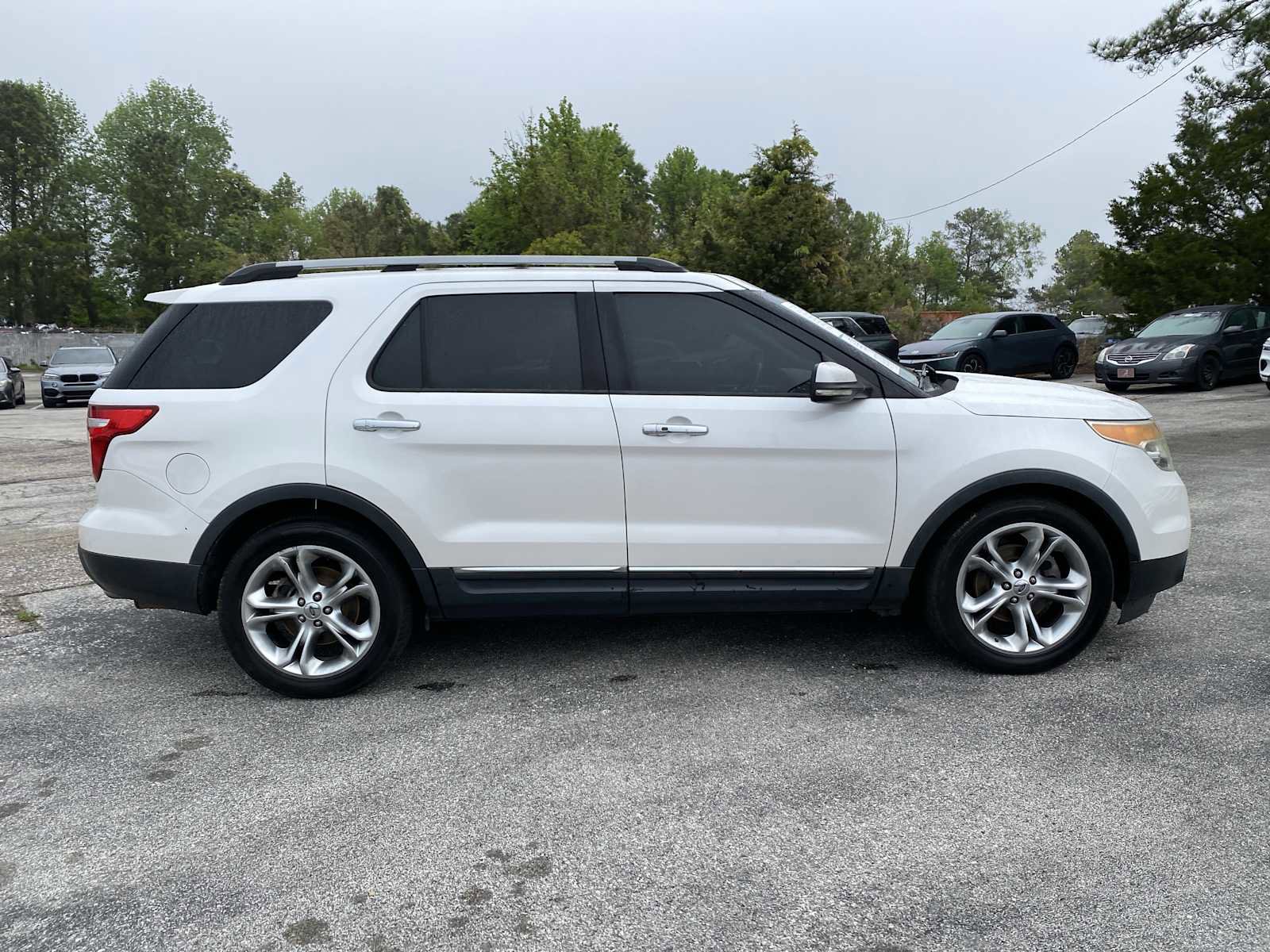 Used 2011 Ford Explorer Limited image 4