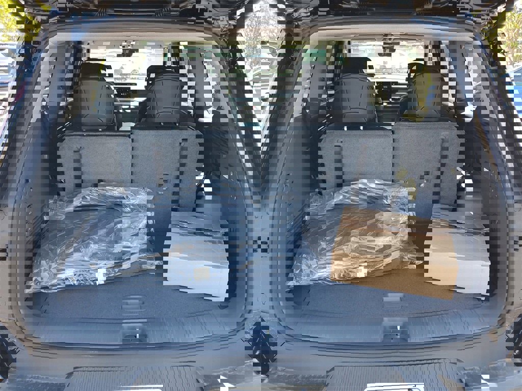 New 2026 Kia EV9 Light image 30