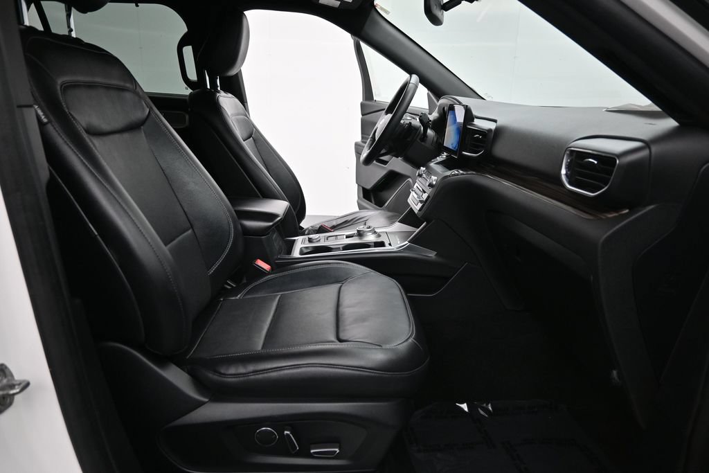 Used 2020 Ford Explorer Limited AWD/4WD image 18