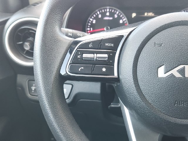 Used 2024 Kia Forte LXS FWD image 27