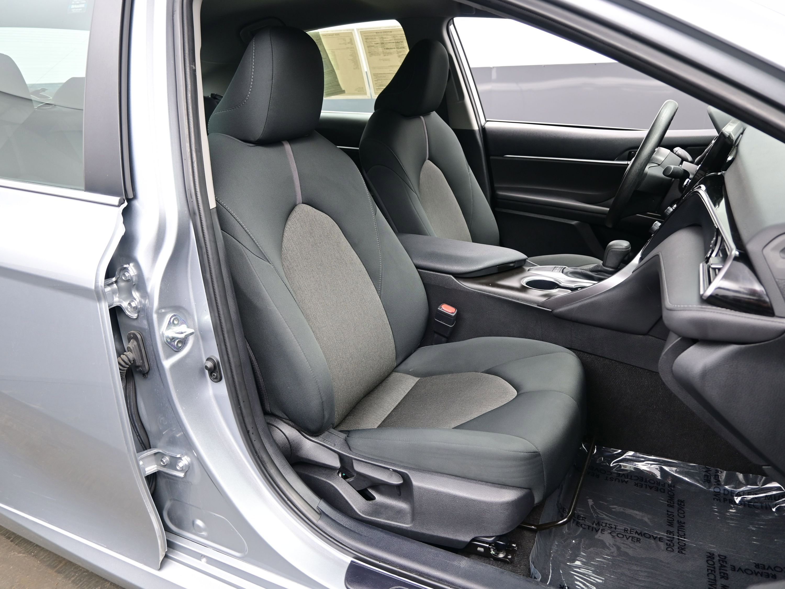 Used 2024 Toyota Camry LE image 14