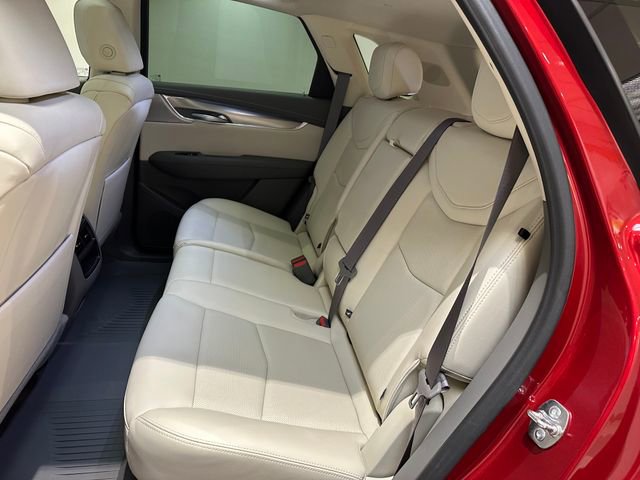 Used 2025 Cadillac XT5 Premium Luxury w/ Technology Package image 21