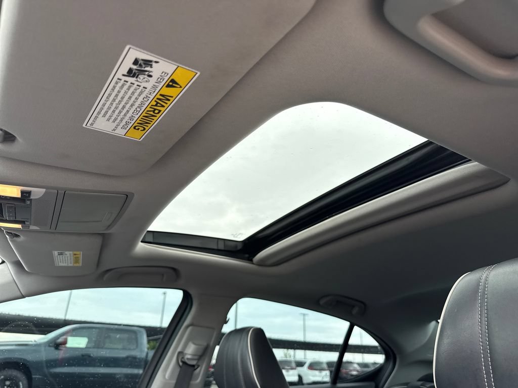 Used 2018 Acura TLX V6 SH-AWD w/ Technology Pkg image 23