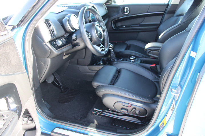 Used 2019 MINI Cooper Countryman SE w/ Premium Package image 11