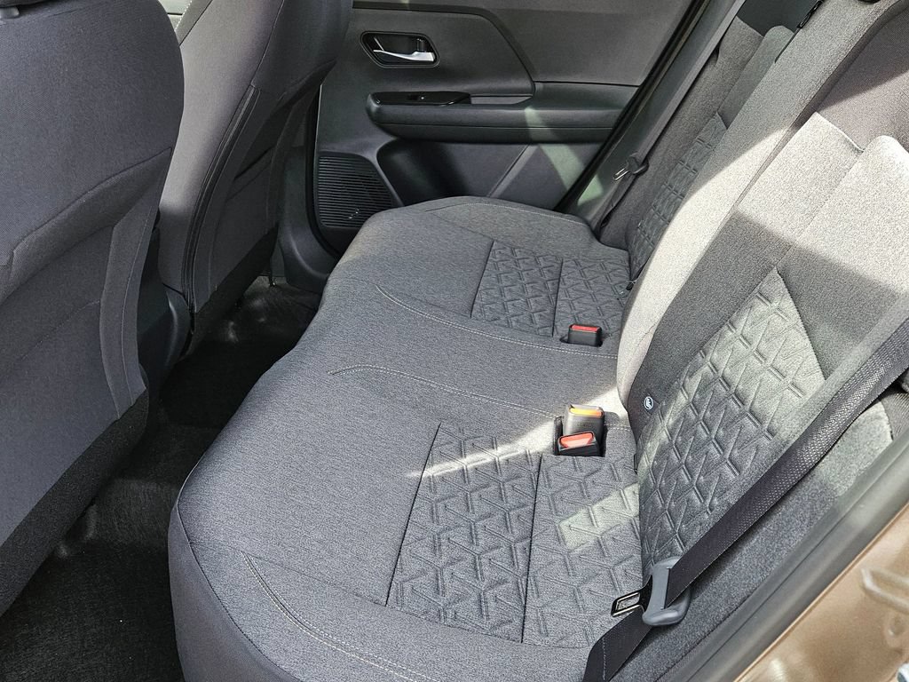 New 2026 Nissan Kicks SV w/ SV Premium Package AWD/4WD image 13