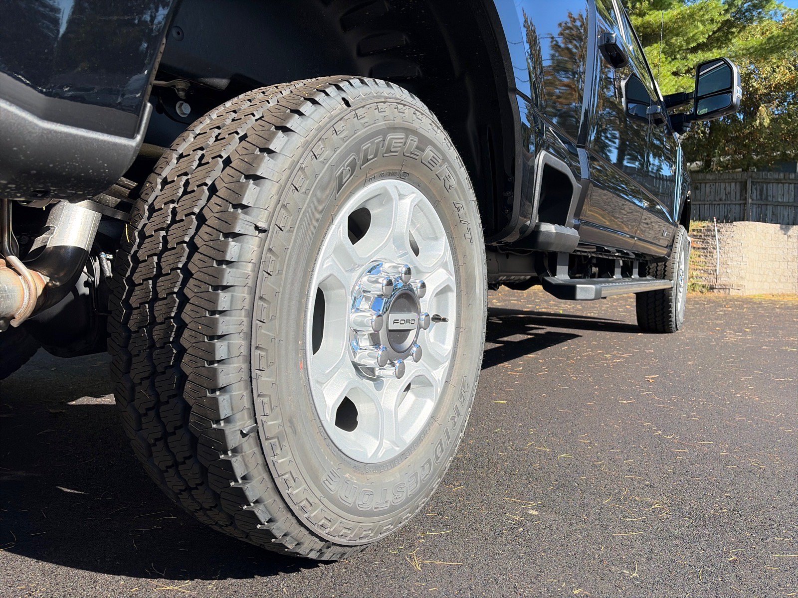 New 2026 Ford F250 XLT w/ XLT Premium Package AWD/4WD image 7