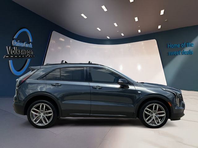 Used 2021 Cadillac XT4 Sport w/ Cold Weather Package image 4