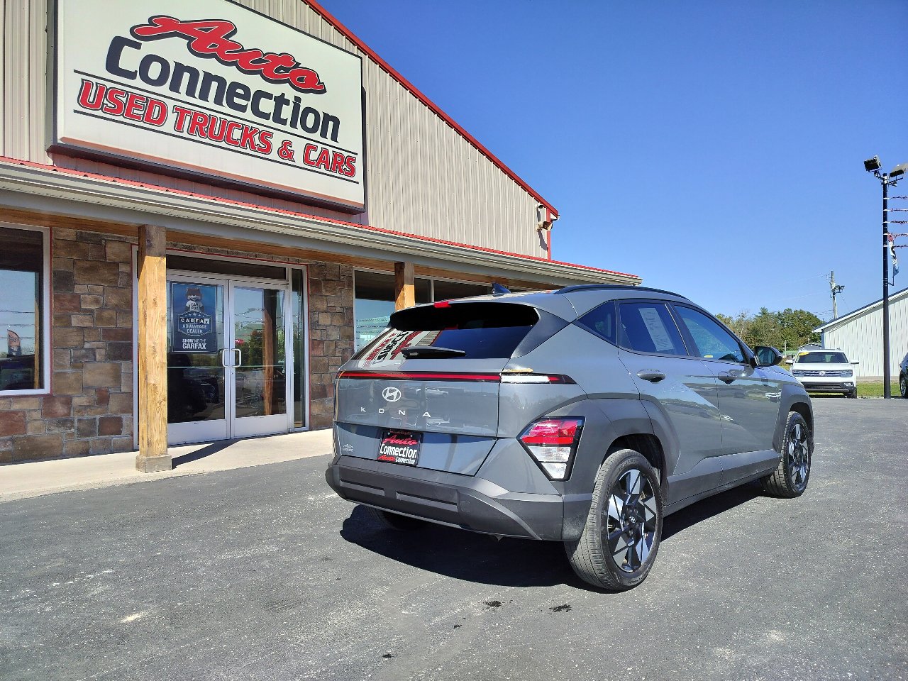 Used 2025 Hyundai Kona SEL image 8