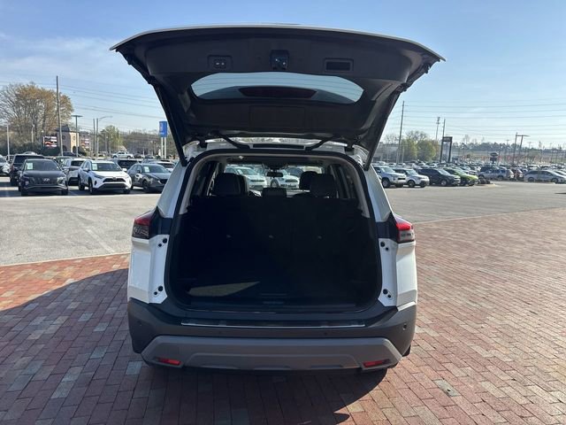 Used 2022 Nissan Rogue SV w/ SV Premium Package image 28