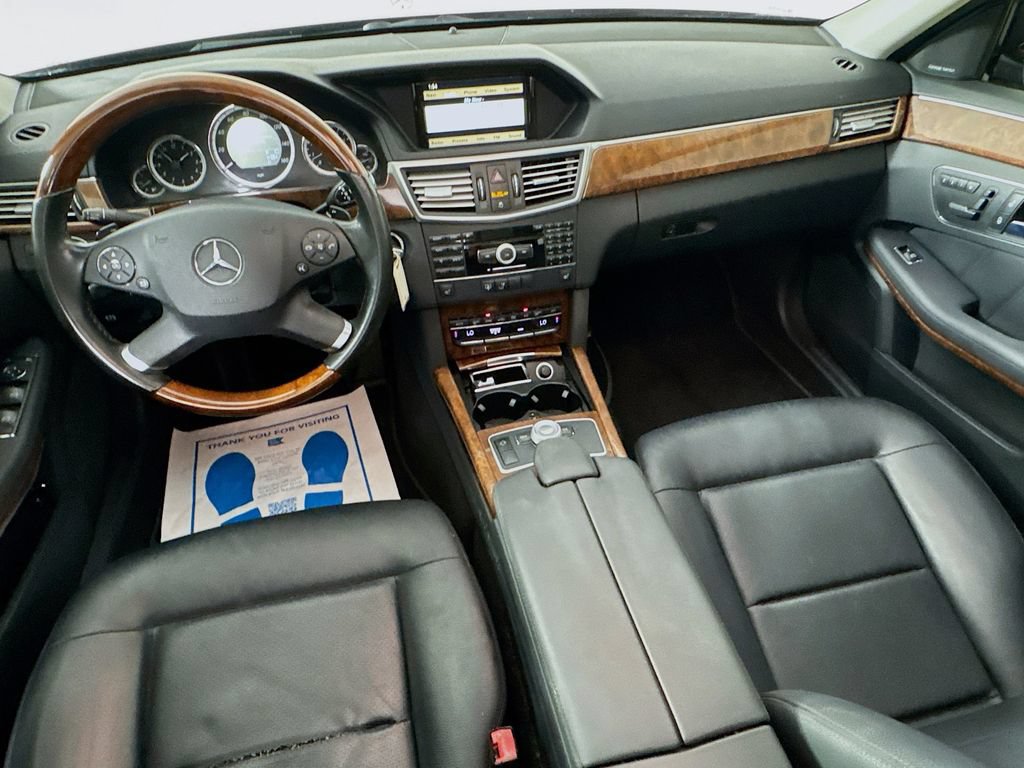 Used 2010 Mercedes-Benz E 350 Sedan image 26