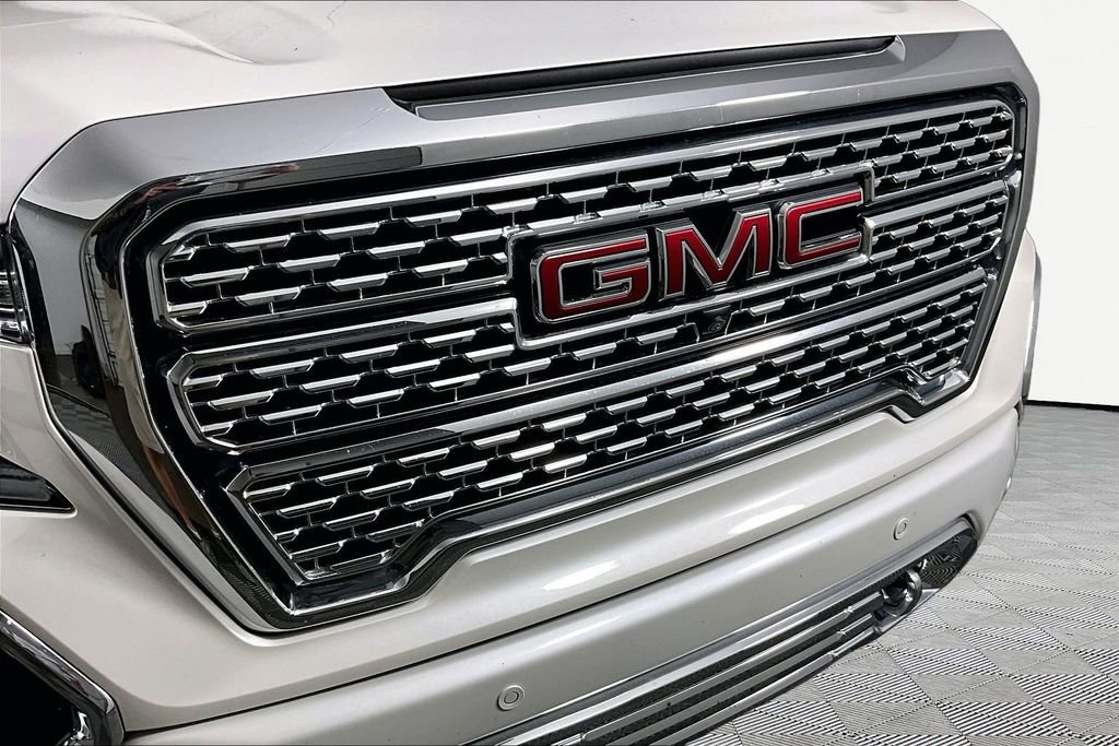 Used 2019 GMC Sierra 1500 Denali w/ Denali Ultimate Package AWD/4WD image 27