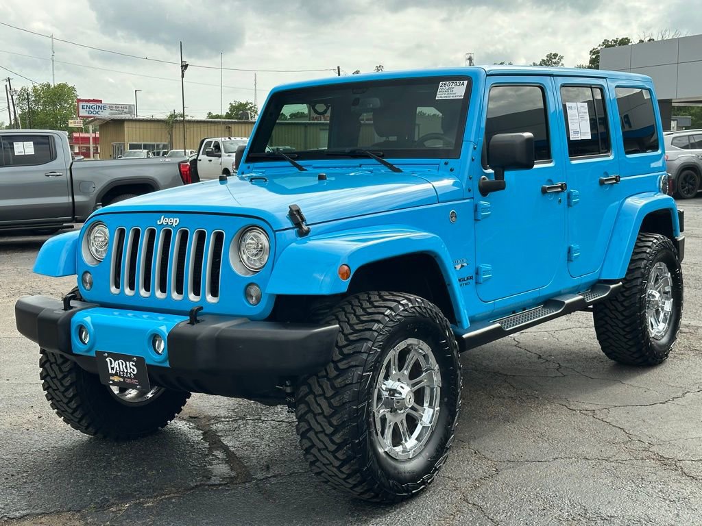 Used 2017 Jeep Wrangler Unlimited Sahara w/ Connectivity Group AWD/4WD image 3