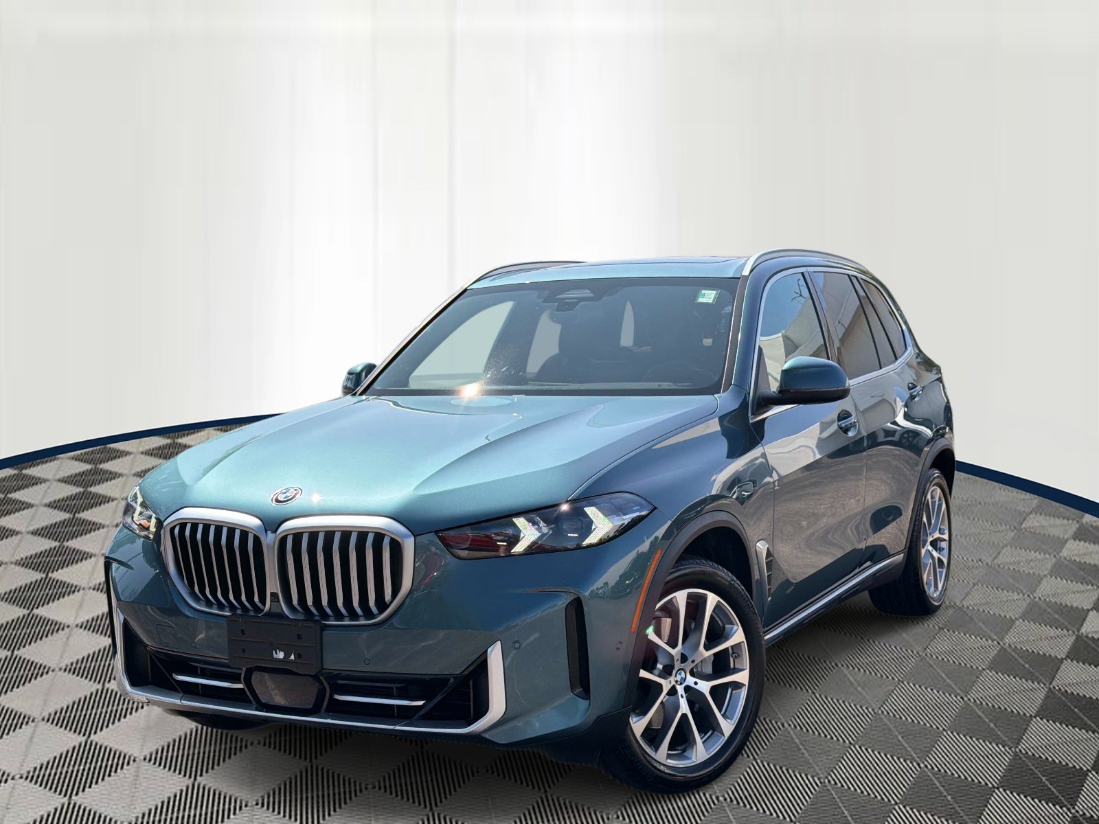 Certified 2024 BMW X5 xDrive40i AWD/4WD image 1
