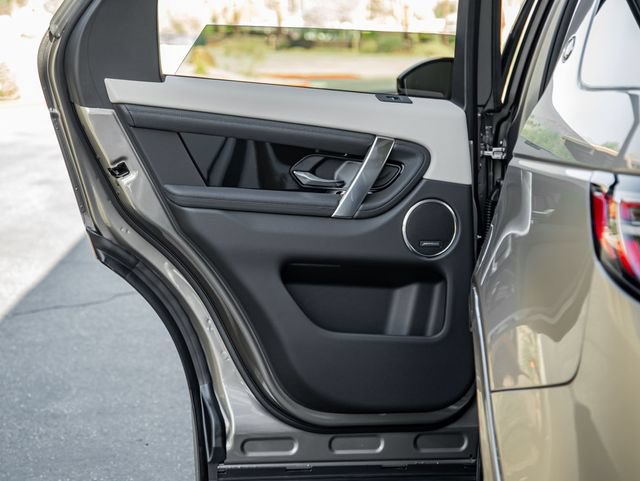 New 2024 Land Rover Discovery Sport S AWD/4WD image 19