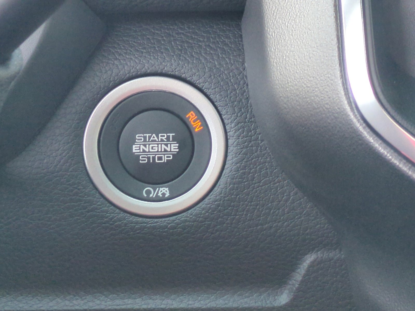 New 2026 RAM 2500 Laramie w/ Sport Appearance Package image 30