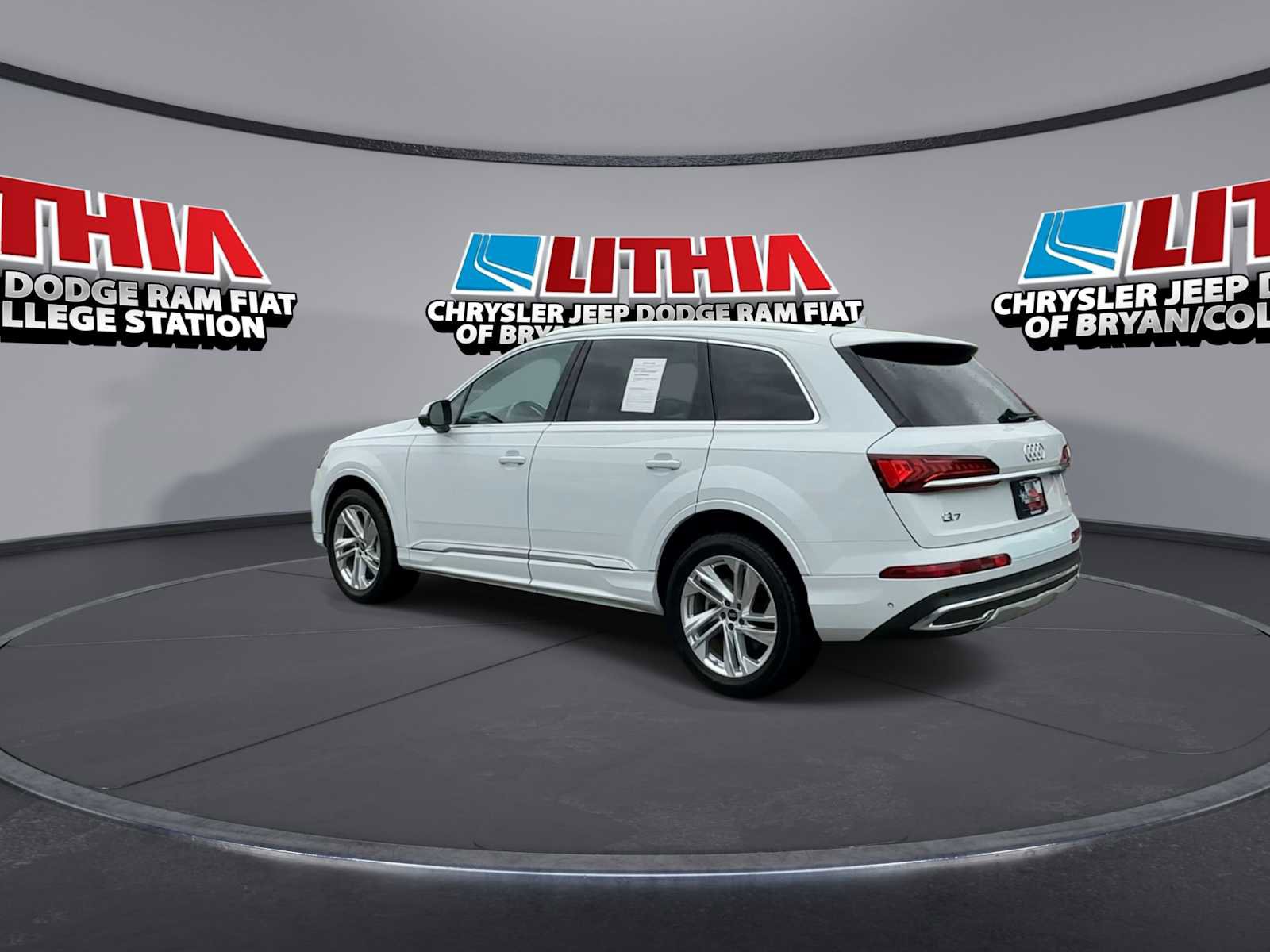 Used 2023 Audi Q7 3.0T Premium Plus image 6