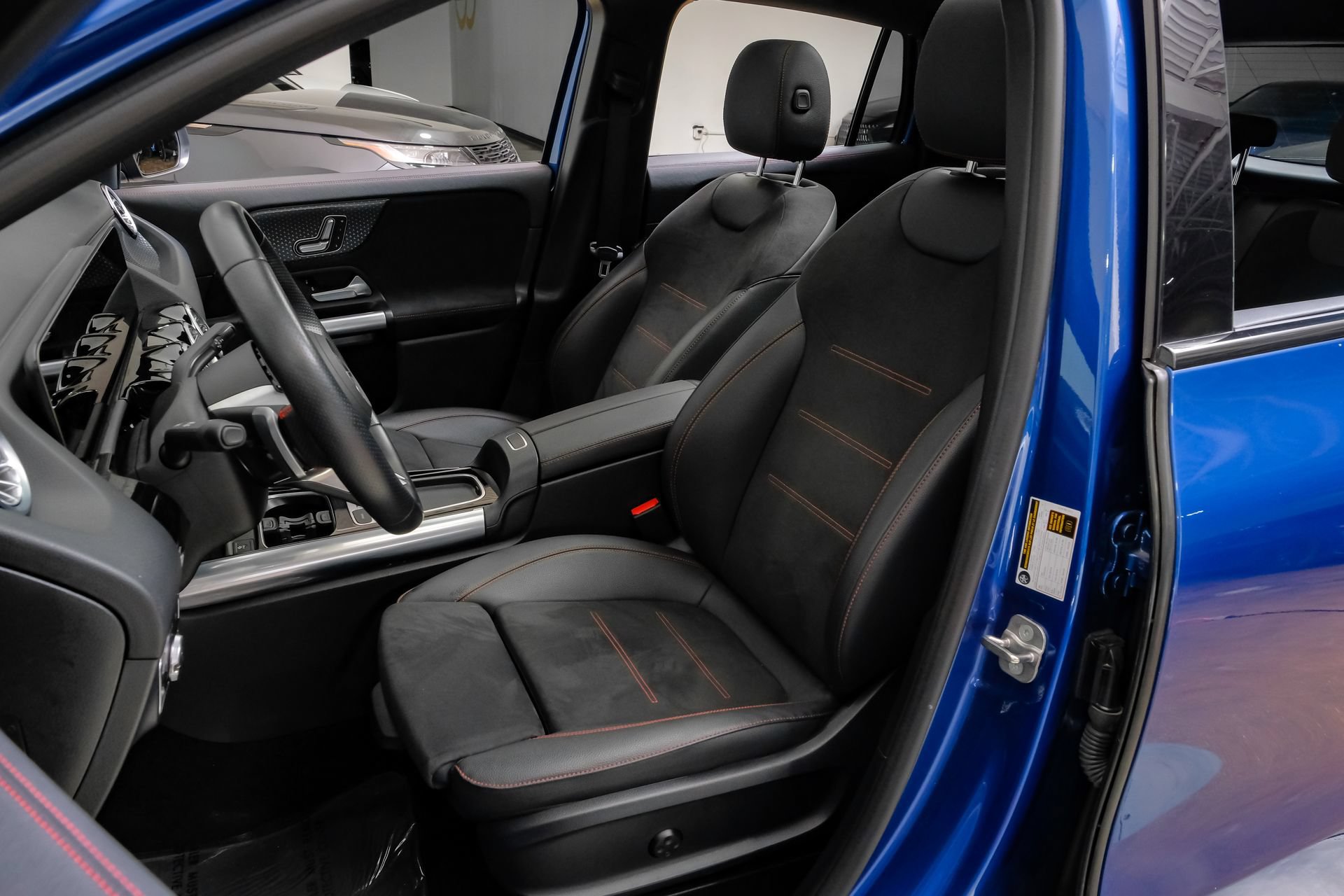 Used 2024 Mercedes-Benz GLA 250 image 32