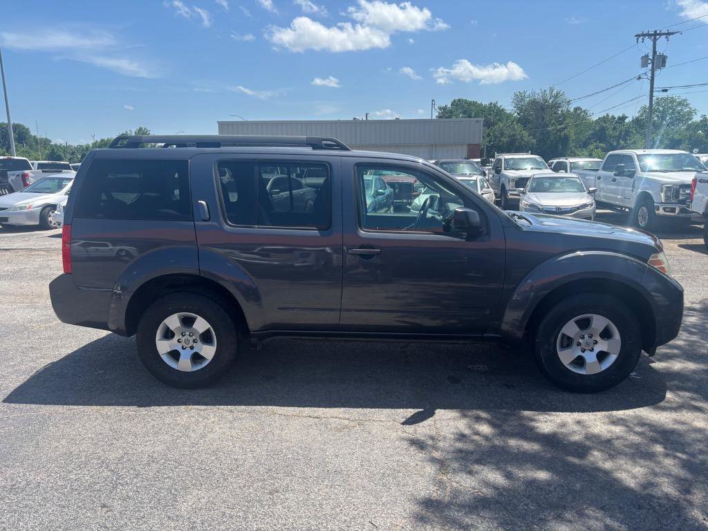 Used 2012 Nissan Pathfinder S image 6
