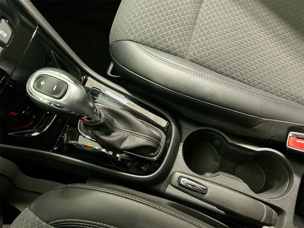 Certified 2022 Buick Encore Preferred w/ Safety Package image 17