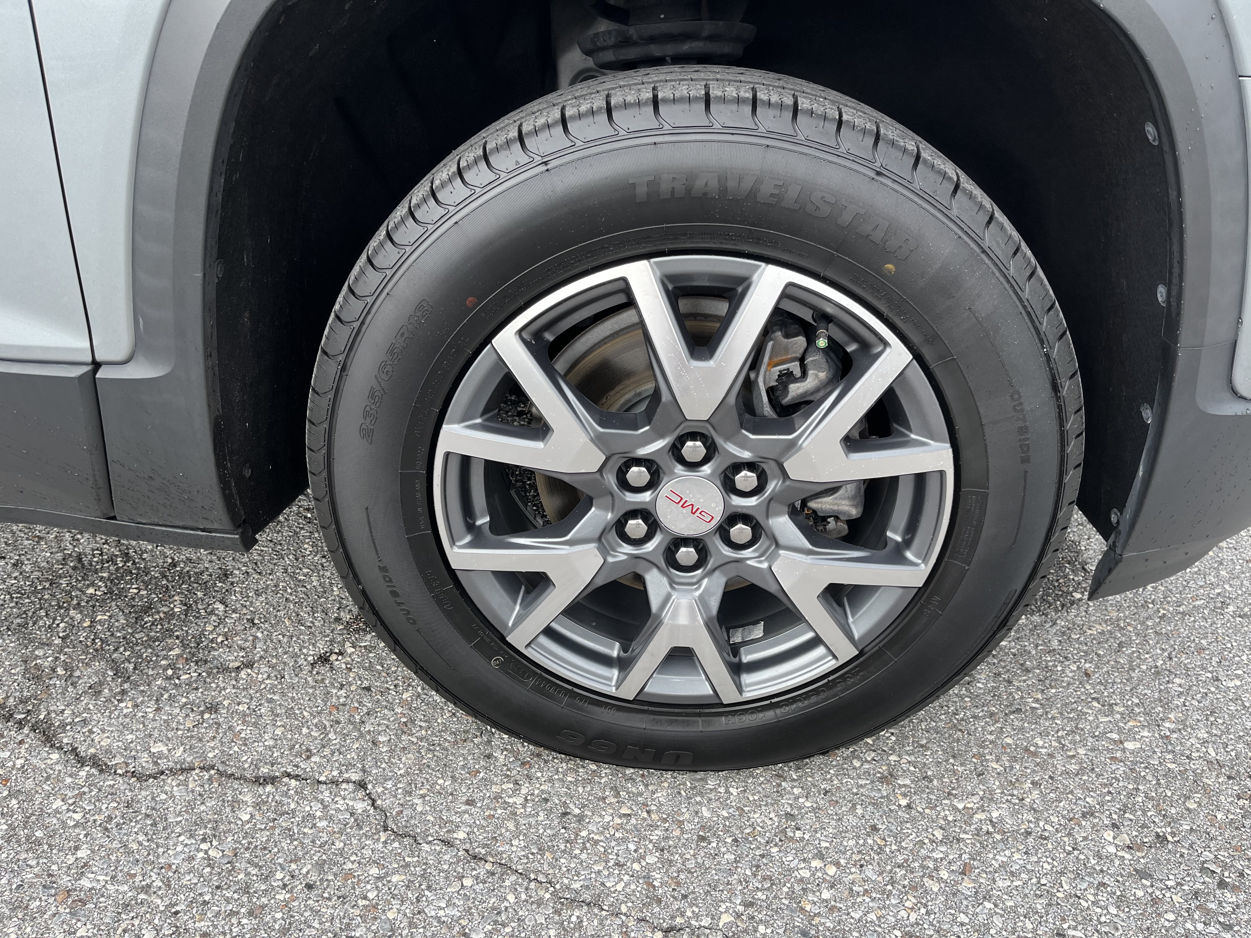 Used 2023 GMC Acadia SLT FWD image 12