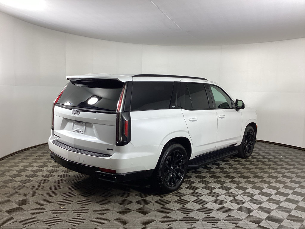 Used 2023 Cadillac Escalade Sport Platinum w/ LPO, ONYX Package AWD/4WD image 2