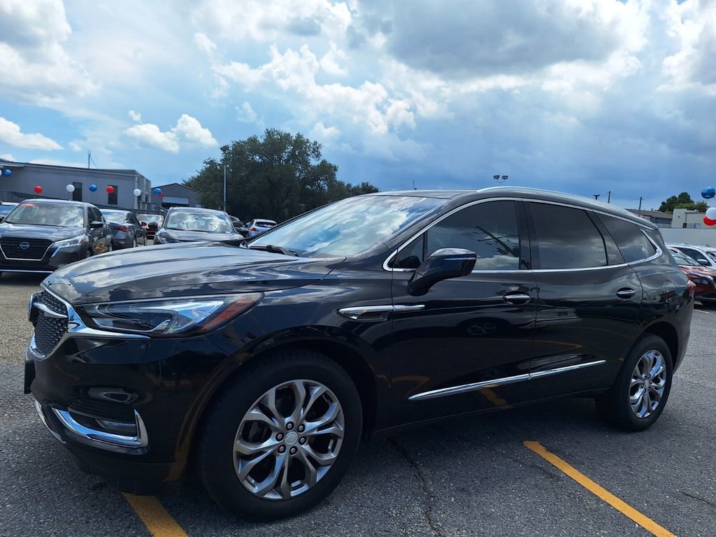 Used 2018 Buick Enclave Avenir w/ Avenir Technology Package image 9