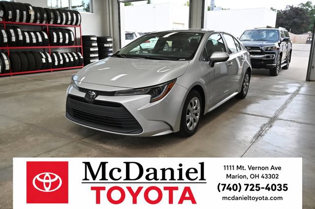 Used 2023 Toyota Corolla LE FWD image 1