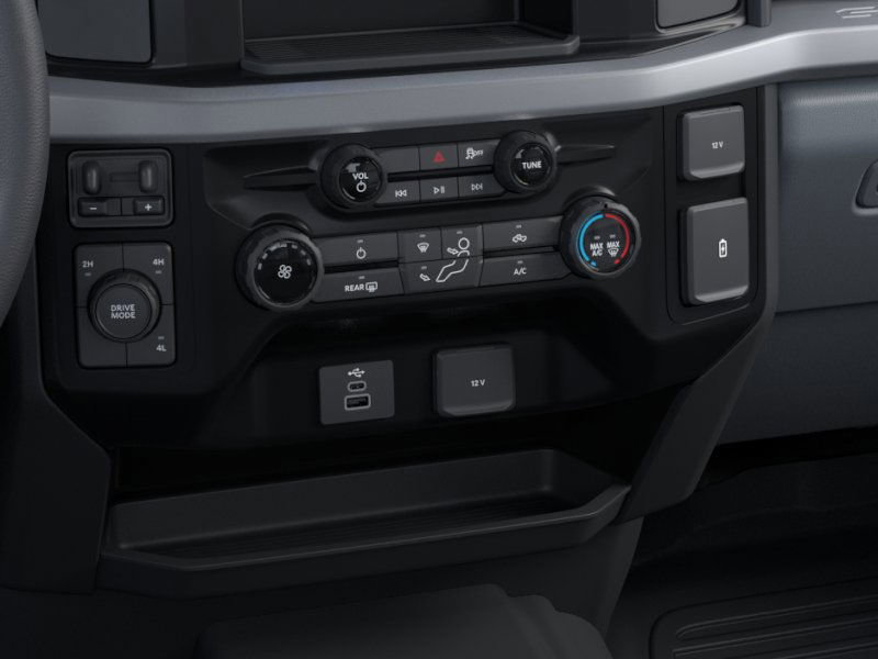 New 2026 Ford F450 XL w/ XL Chrome Package image 40