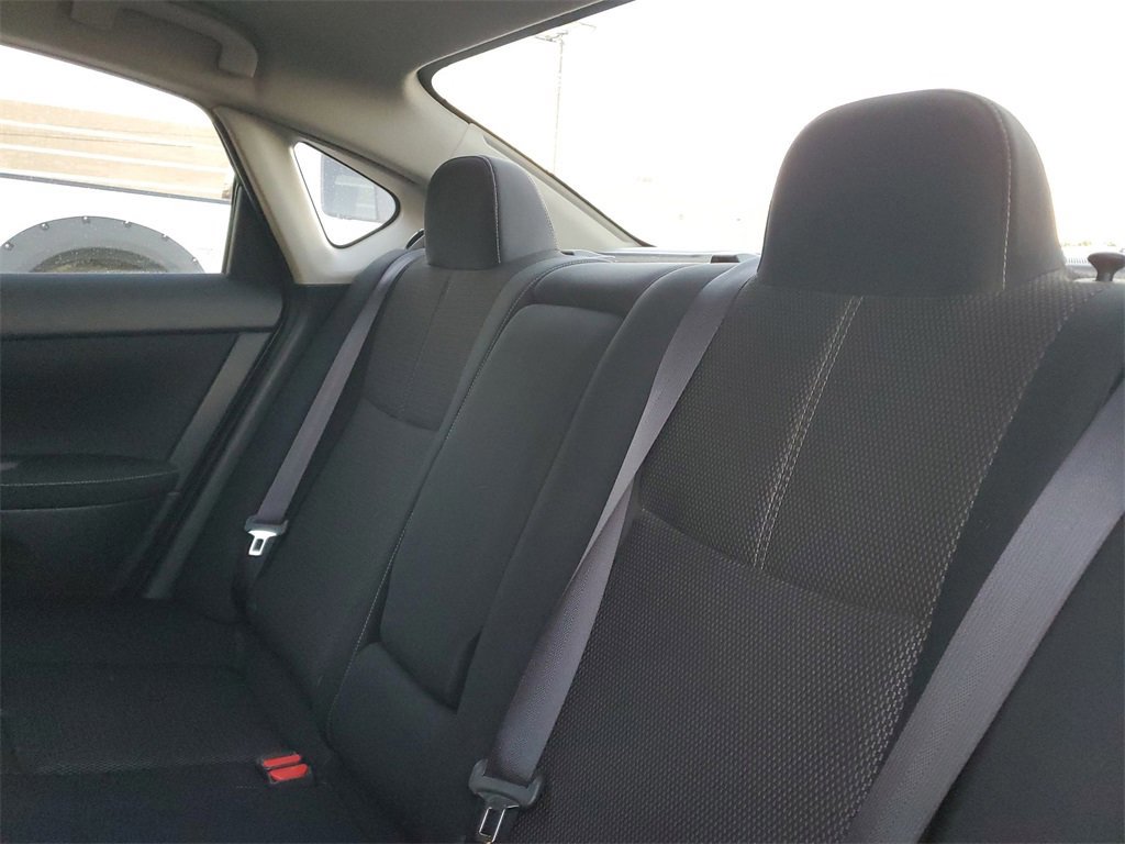 Used 2015 Nissan Sentra S image 21