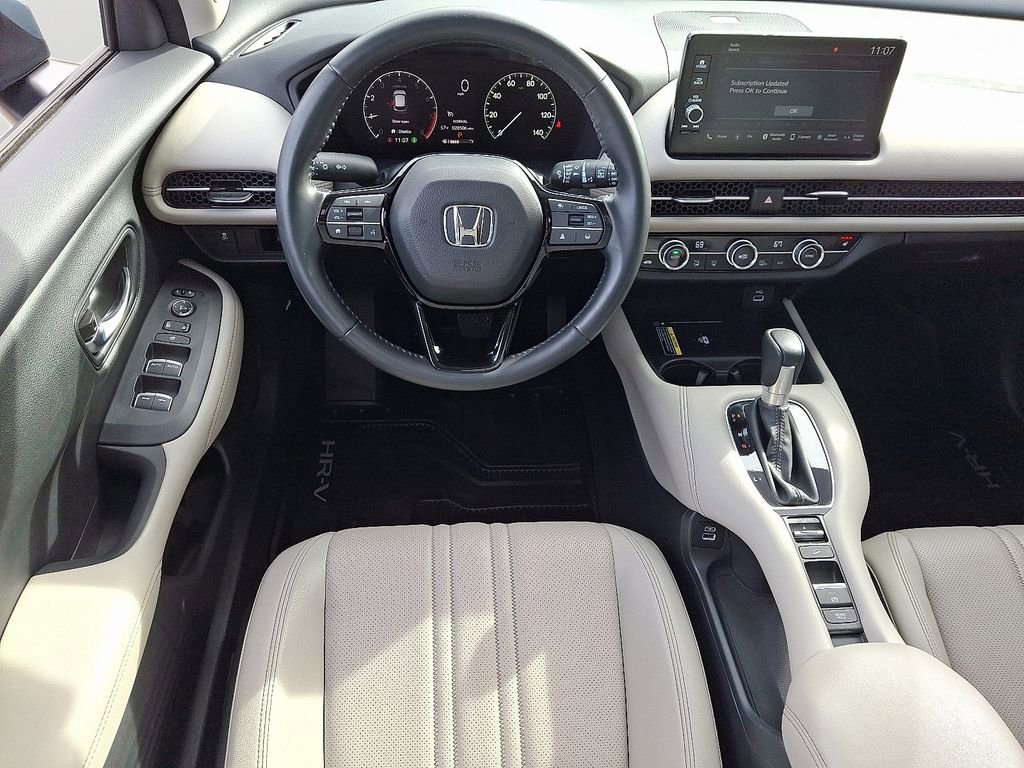 Used 2023 Honda HR-V EX-L image 11