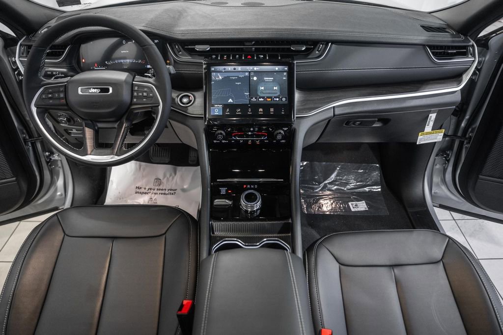 New 2025 Jeep Grand Cherokee Limited image 20