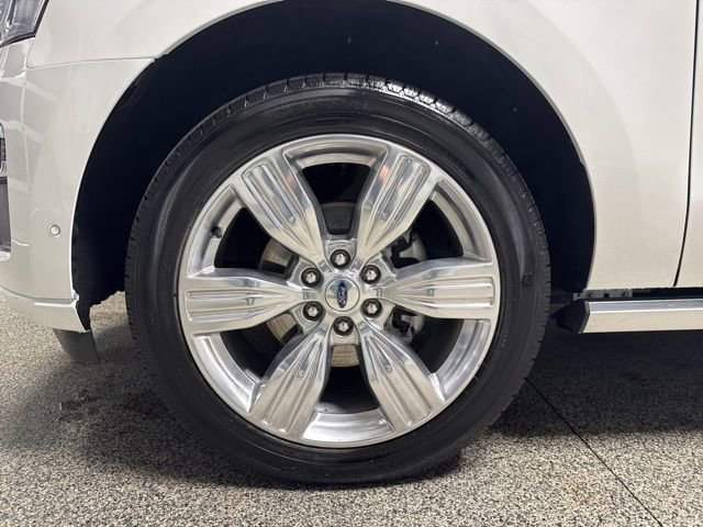Used 2024 Ford Expedition Max Platinum image 4