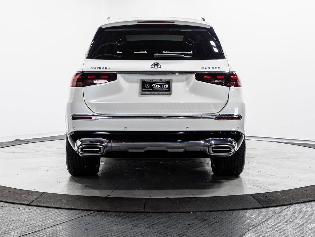 Used 2024 Mercedes-Benz Maybach GLS 600 4MATIC image 32
