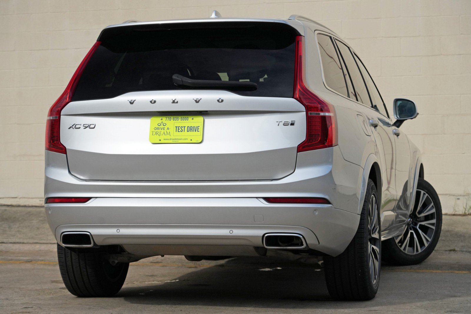 Used 2020 Volvo XC90 T8 Momentum w/ Protection Package Premier AWD/4WD image 5