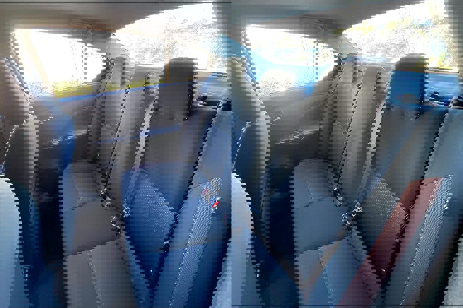 Used 2022 Nissan Versa SR w/ Trunk Package image 18