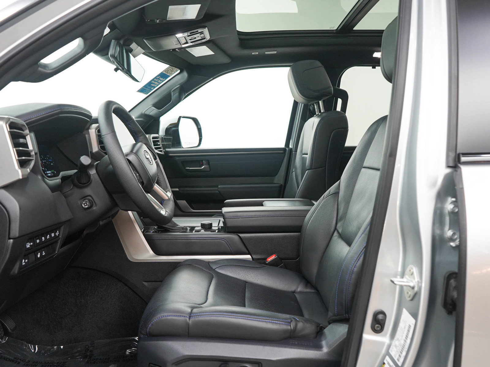 Used 2026 Toyota Sequoia Platinum AWD/4WD image 26