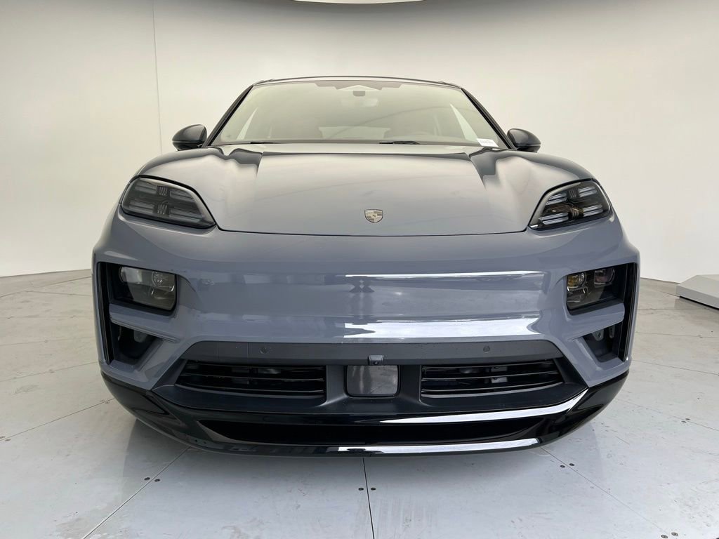 New 2025 Porsche Macan Turbo Electric image 25
