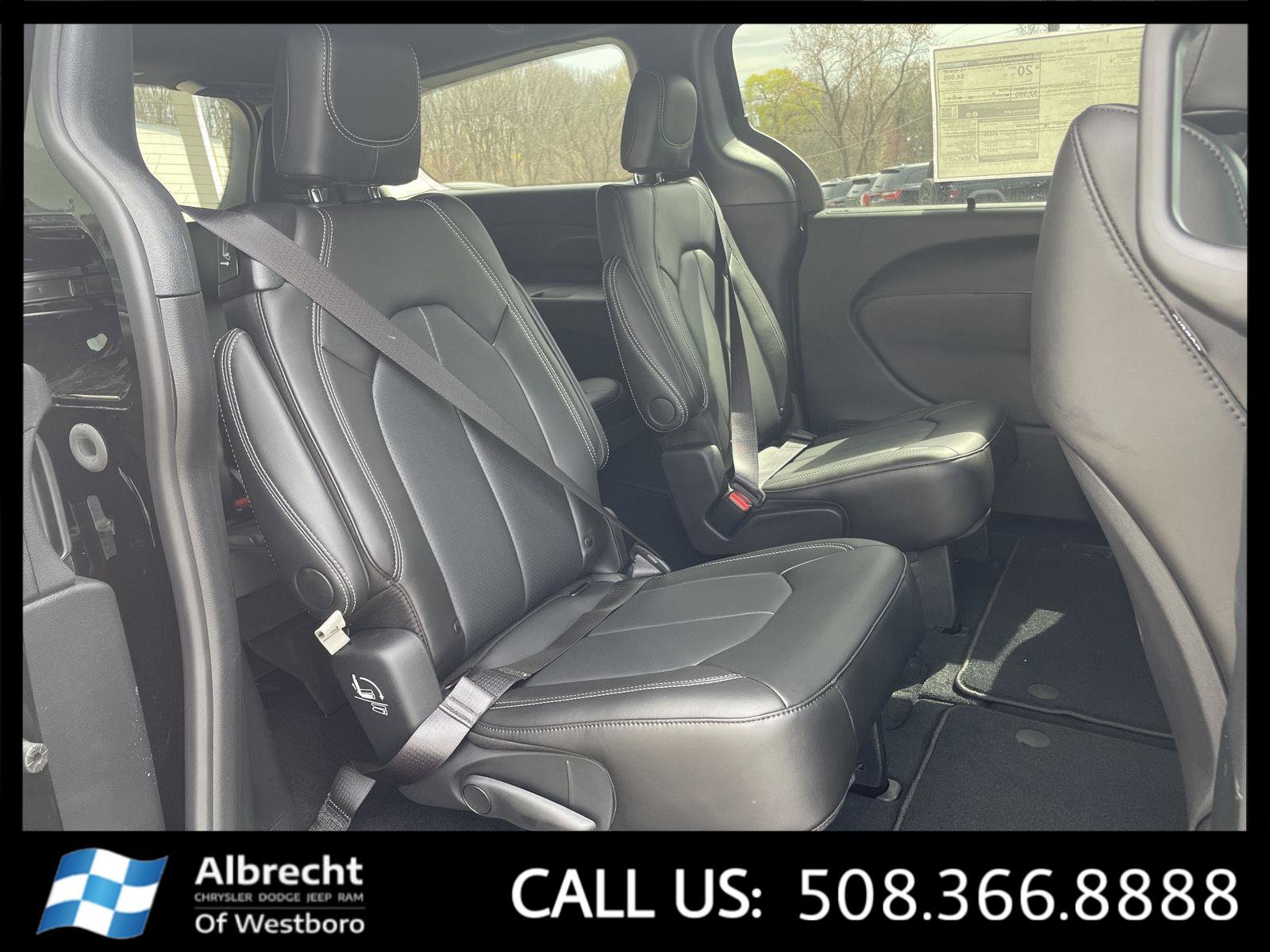New 2026 Chrysler Pacifica Select image 15